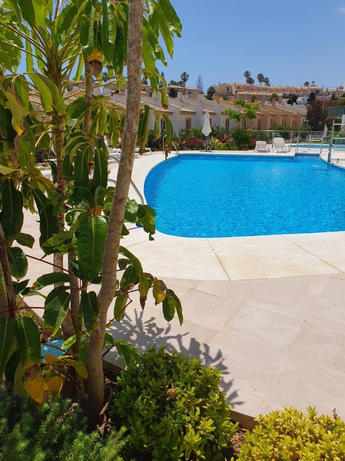 Luxury Beachfront Apartment With Pool, Sauna, Fitness And Gym In Province Malaga, Andalusia Mijas Buitenkant foto