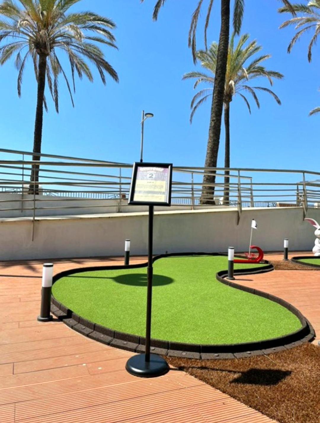 Luxury Beachfront Apartment With Pool, Sauna, Fitness And Gym In Province Malaga, Andalusia Mijas Buitenkant foto