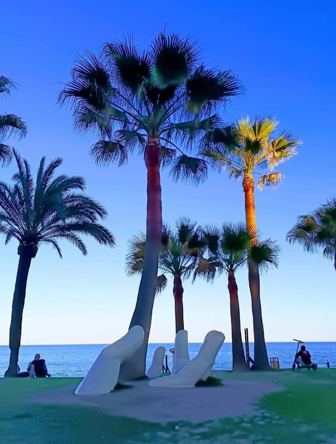 Luxury Beachfront Apartment With Pool, Sauna, Fitness And Gym In Province Malaga, Andalusia Mijas Buitenkant foto